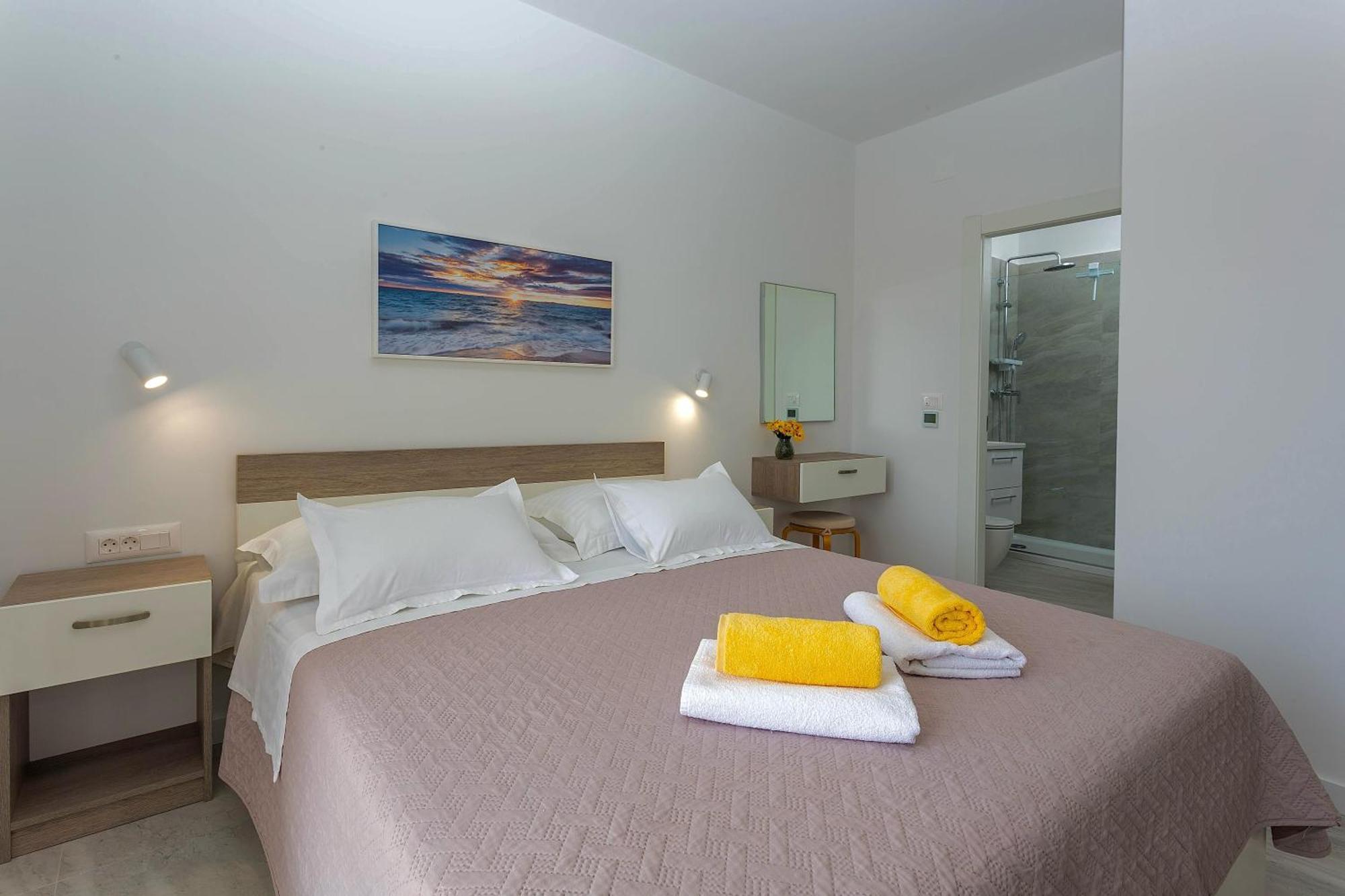 Apartments Tatjana Dominis Hvar Town Exterior photo