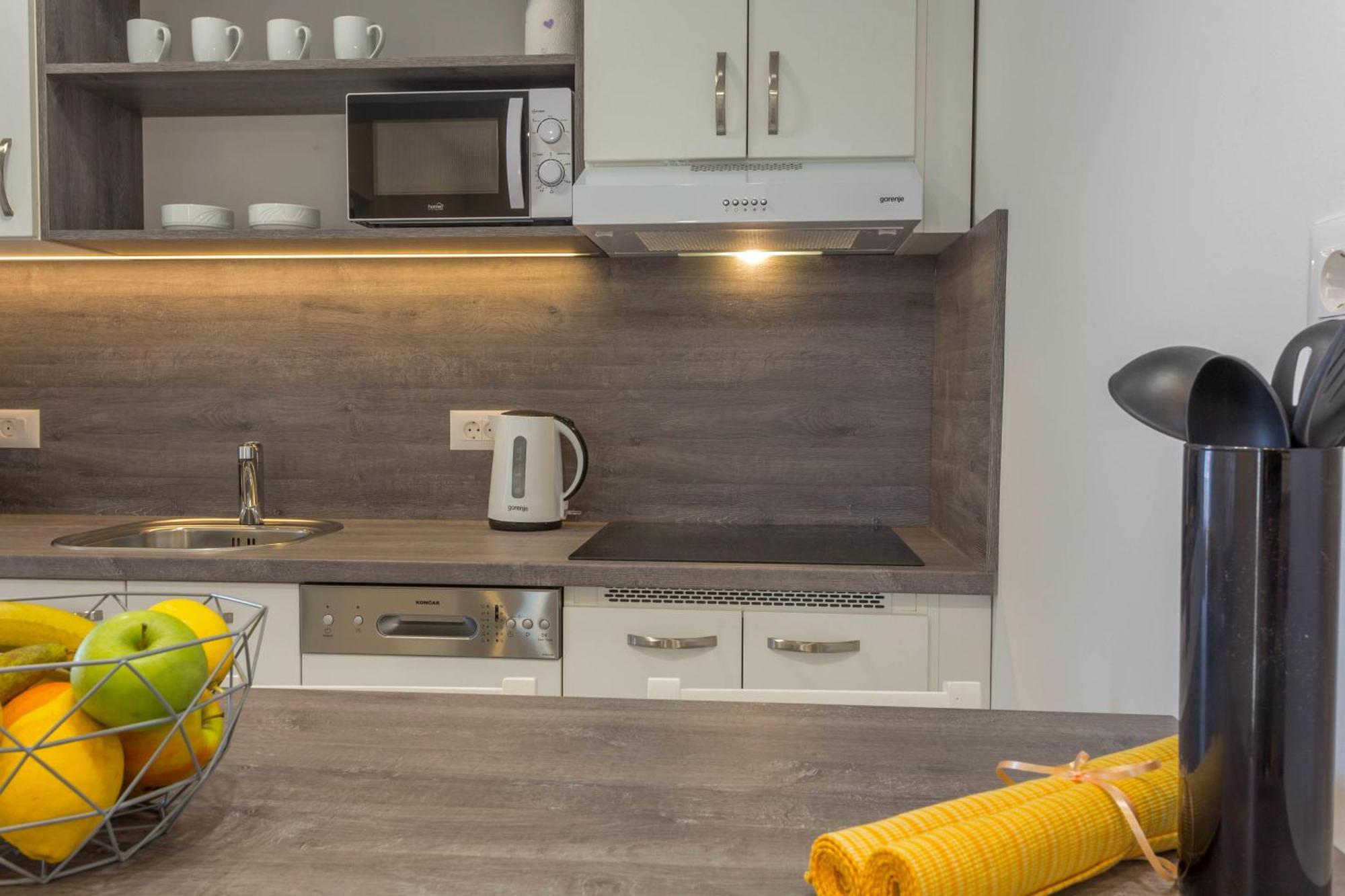 Apartments Tatjana Dominis Hvar Town Room photo