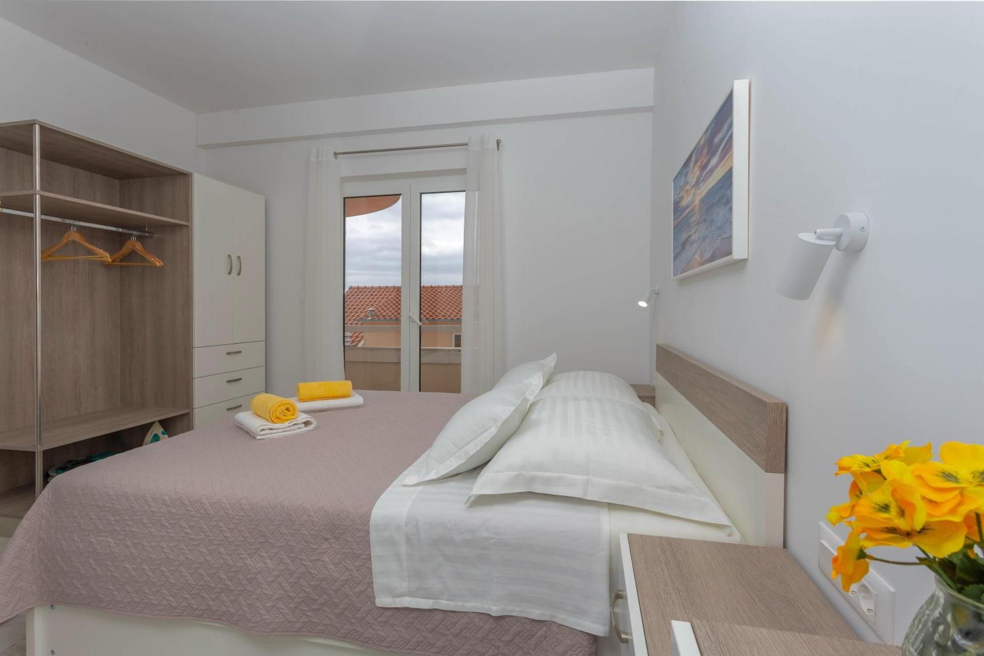 Apartments Tatjana Dominis Hvar Town Room photo