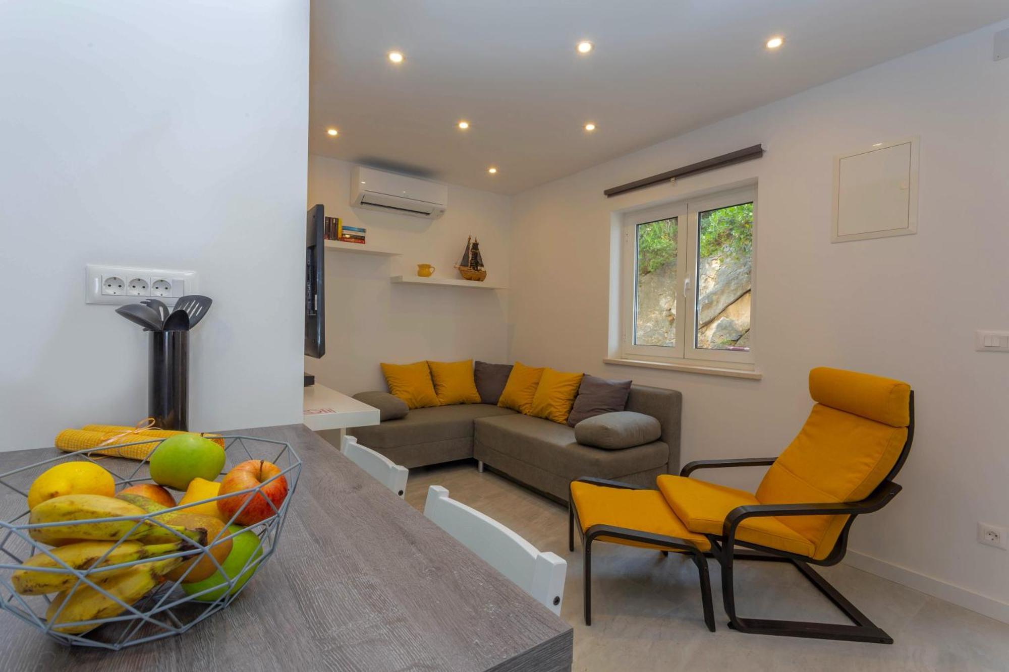 Apartments Tatjana Dominis Hvar Town Exterior photo